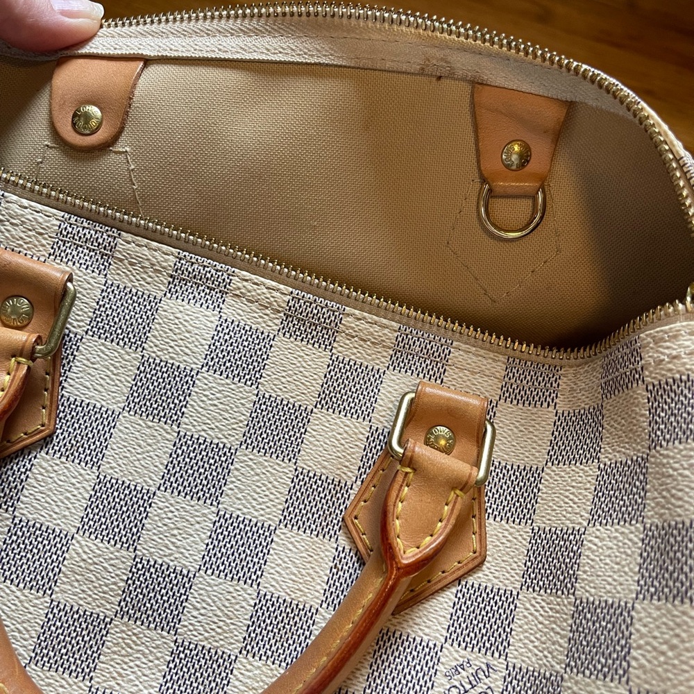 Authentic Louis Vuitton Speedy 30 - Picture 12 of 13